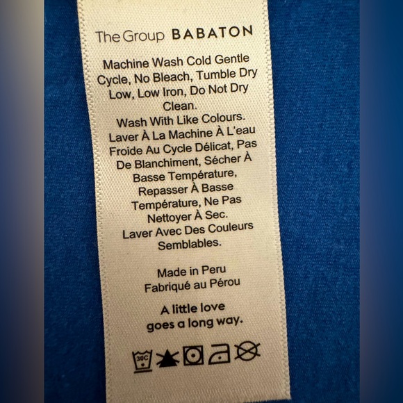 ARITZIA BLUE SCOOP NECK T SIZE : MEDIUM - Picture 2 of 2